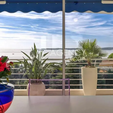 Royal Pink - Design - Vue De Reve - Parking Gratuit
